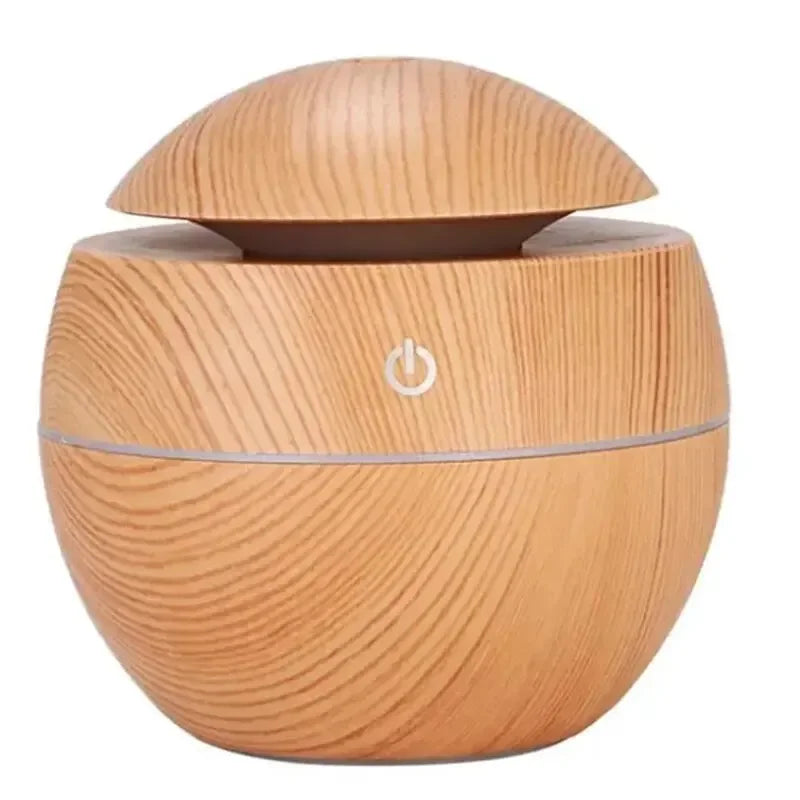 Mini humidificateur en bois clair